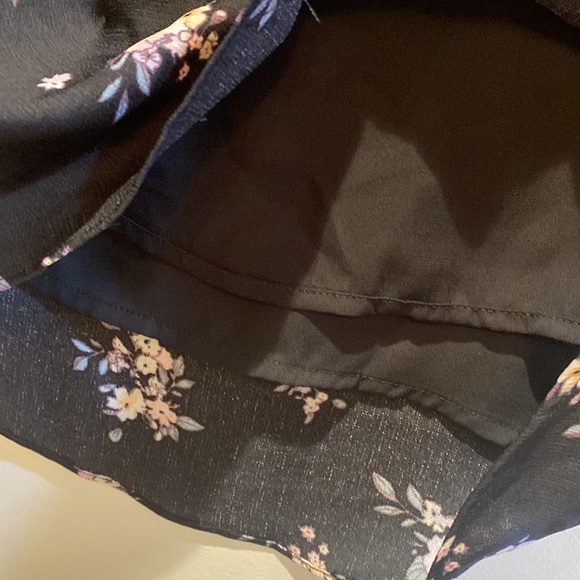 Sleeveless top by Orb.life size L - Picture 3 of 10